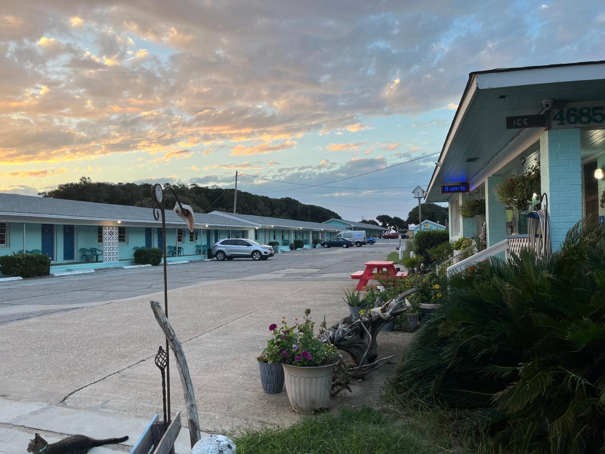 Swell Motel Buxton Exterior photo